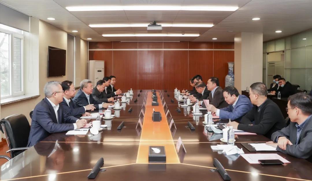 1637228980290837.jpg 00.jpg