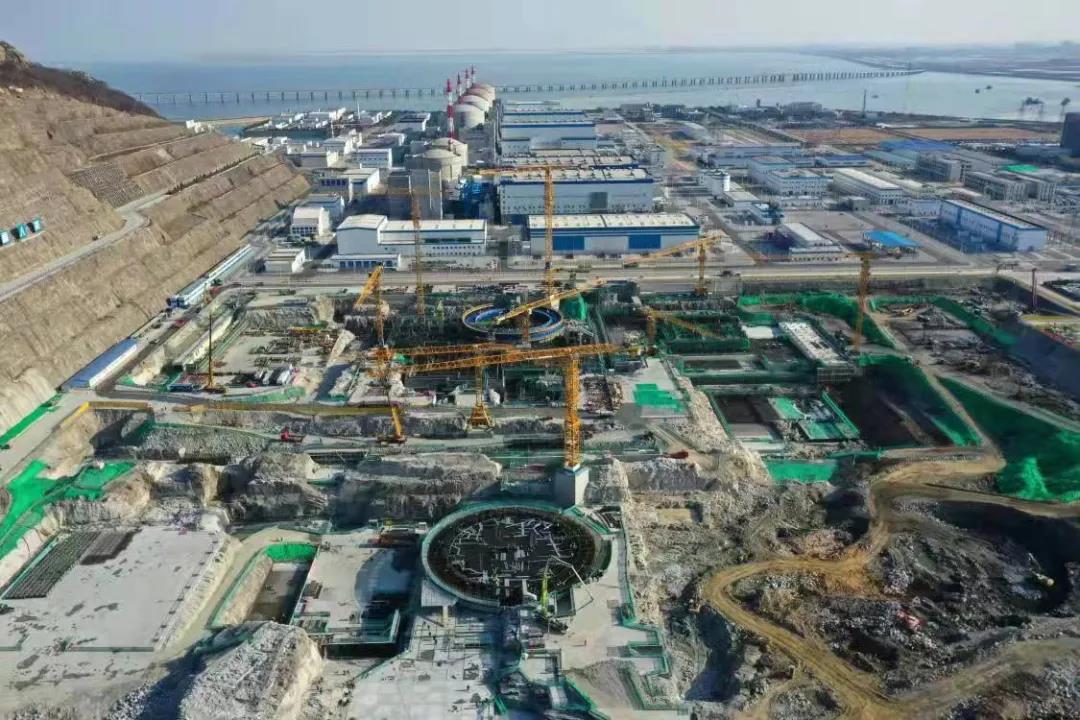 中俄核能合作项目7号机组核岛厂房安全壳钢衬里施工突破±0m标高