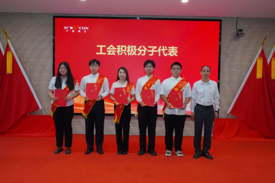 1752740769725859.jpg 6400.jpg