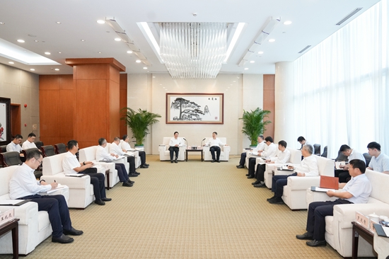 温枢刚张文峰会见哈电集团董事长黄伟、总经理刘清勇