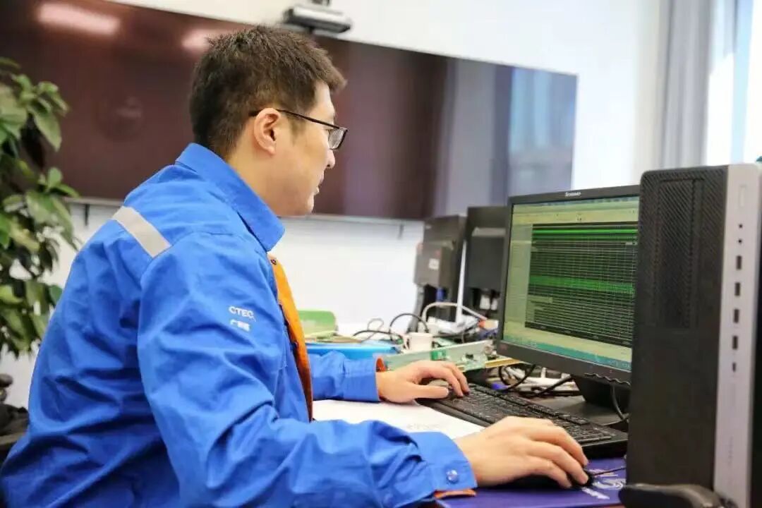 1757983498106777.jpg 6400.jpg