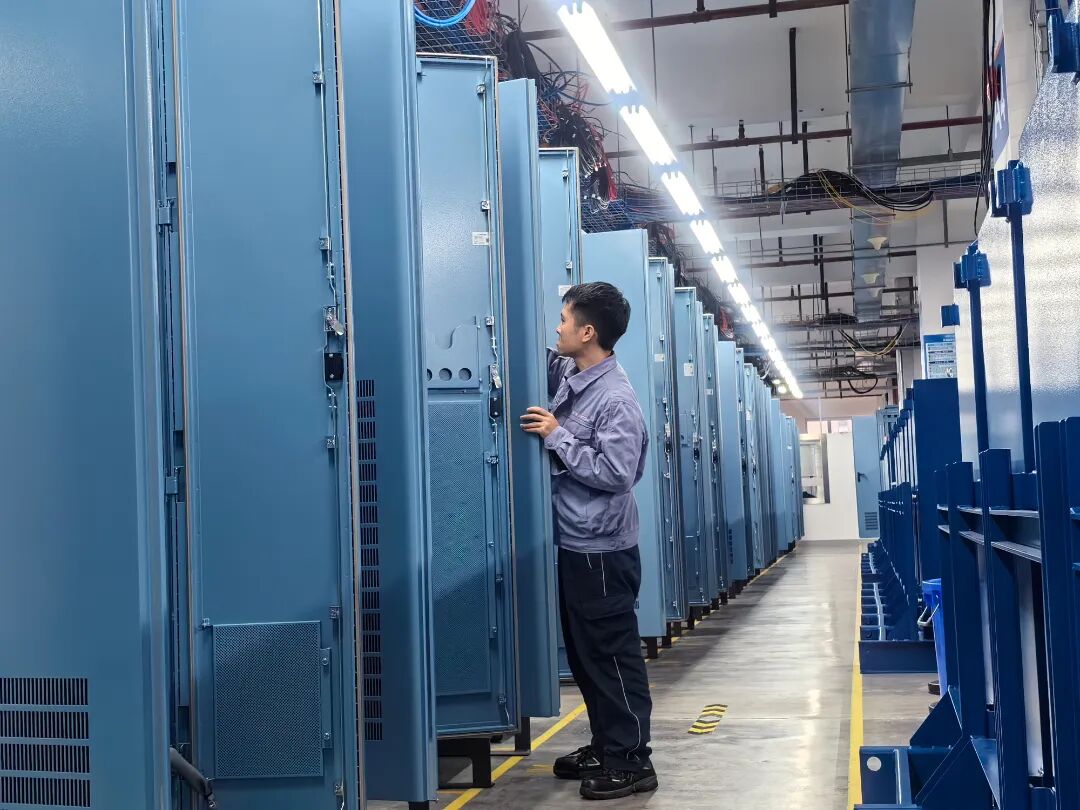 1757983629247915.jpg 6400.jpg