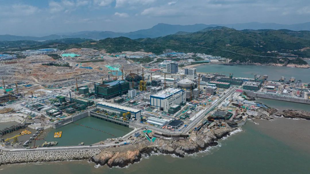 1757983645536280.jpg 6400.jpg