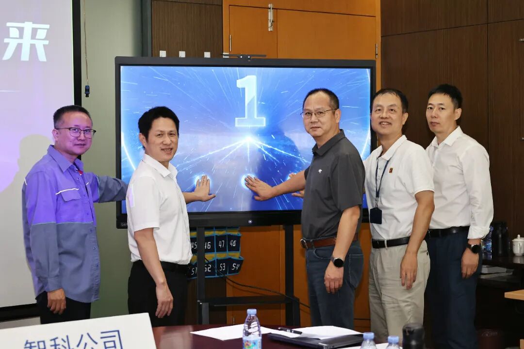 1759994275620020.jpg 6400.jpg