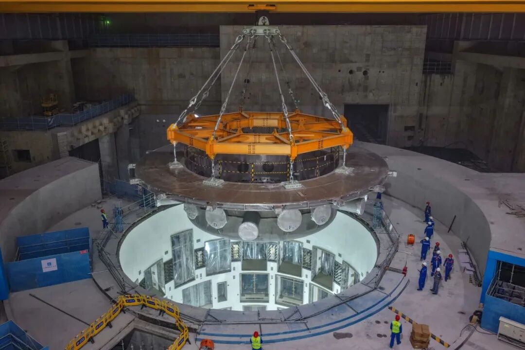 1761122206648469.jpg 6400.jpg